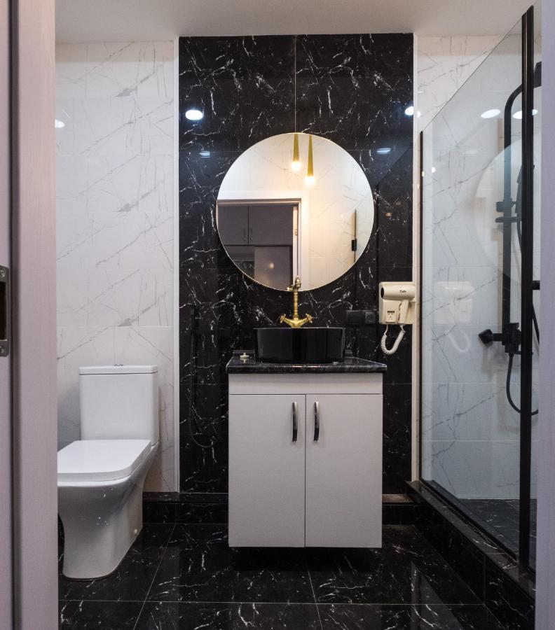 Iren River Side Apartments تبليسي المظهر الخارجي الصورة