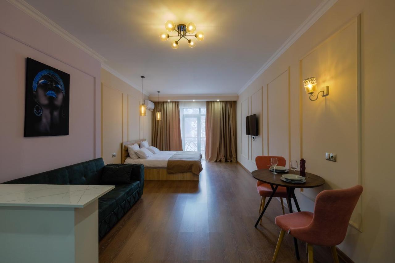 Iren River Side Apartments تبليسي المظهر الخارجي الصورة