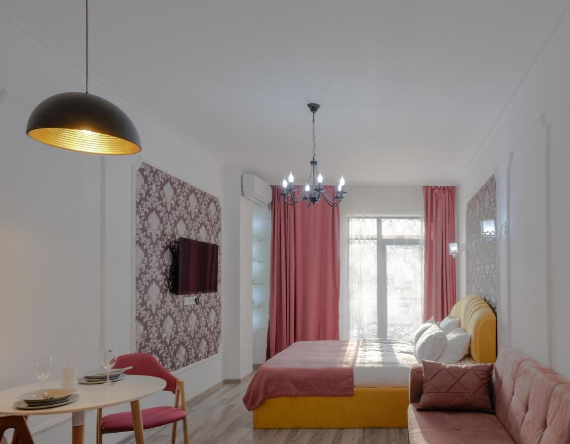 Iren River Side Apartments تبليسي المظهر الخارجي الصورة