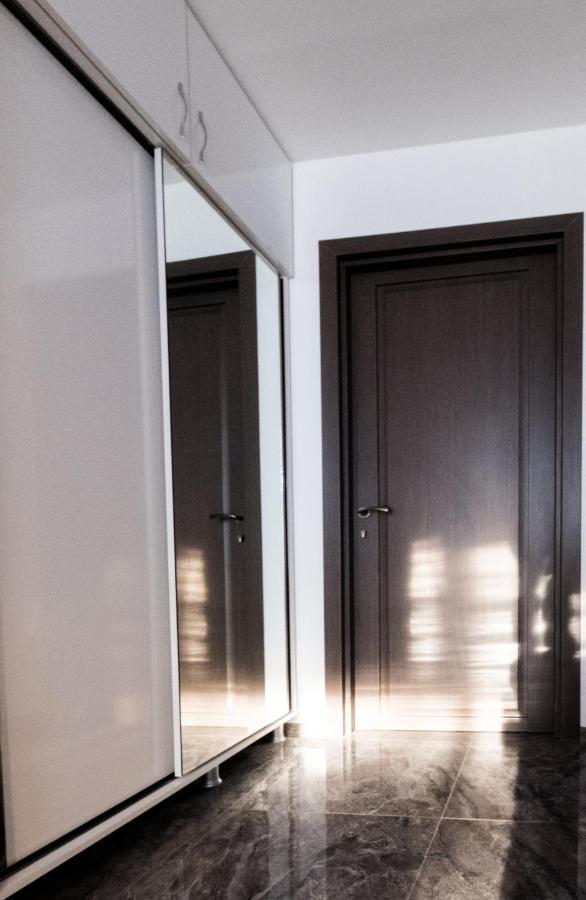 Iren River Side Apartments تبليسي المظهر الخارجي الصورة
