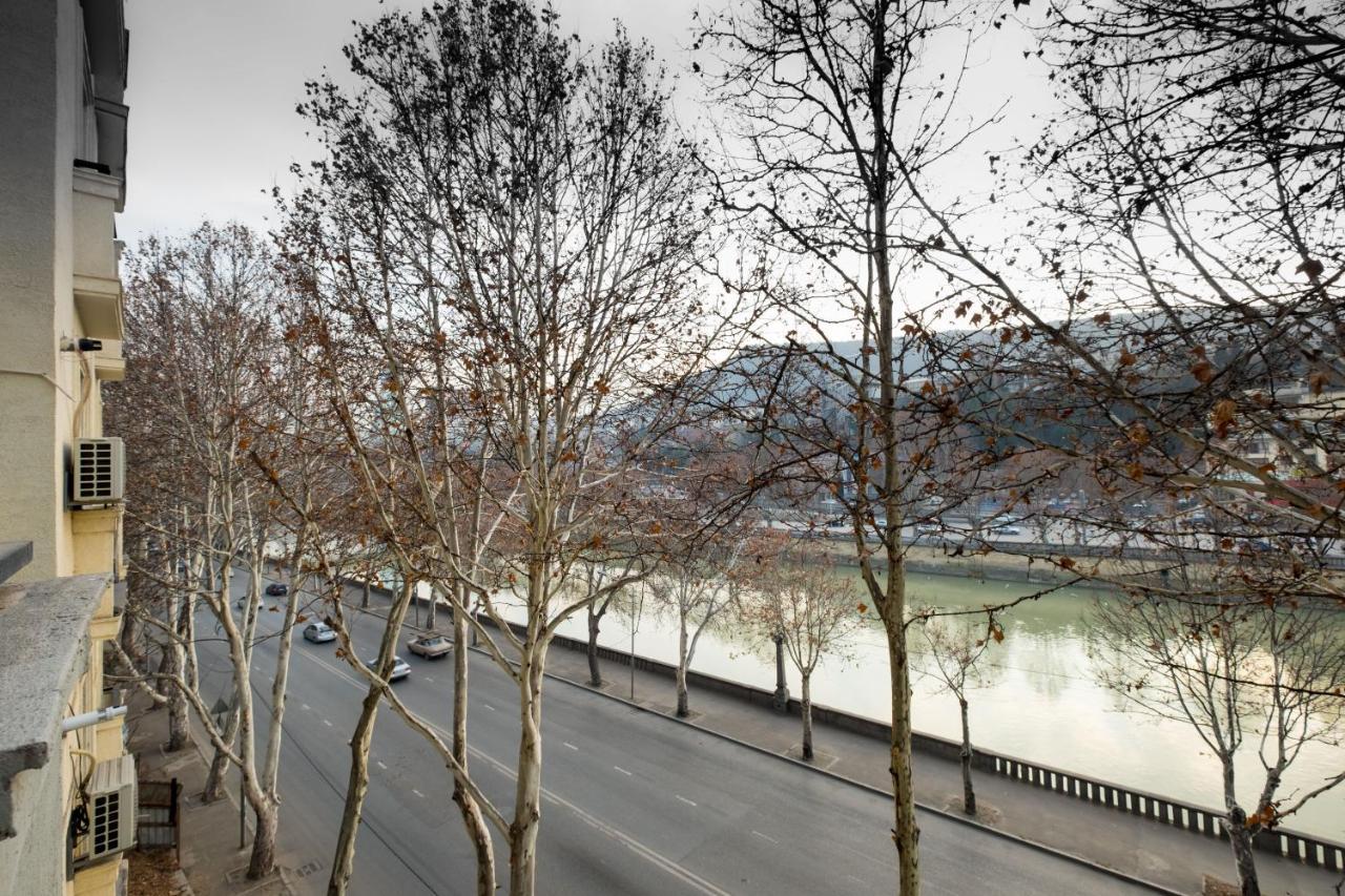 Iren River Side Apartments تبليسي المظهر الخارجي الصورة